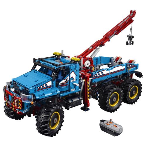 LEGO® Technic™ - Camihão de Reboque Off-Road 6x6
