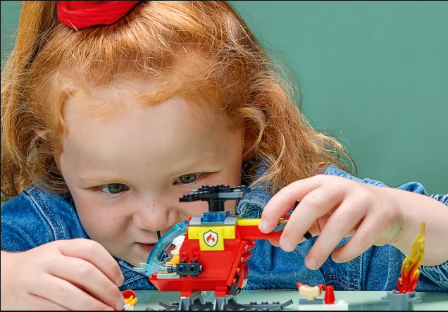 Simulação elétrica locomotiva trem brinquedo, cena arquitetônica,  acessórios, presentes, coleção, 1 peça